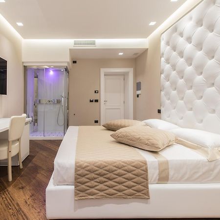 Lux Suites In Roma Eksteriør billede